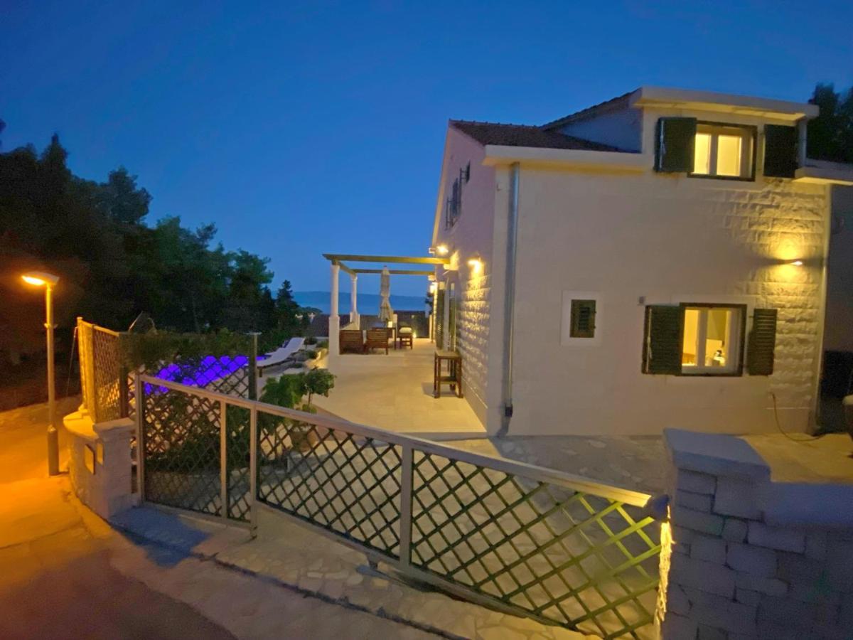 Holiday Home Nevista ซูมาร์ติน ภายนอก รูปภาพ