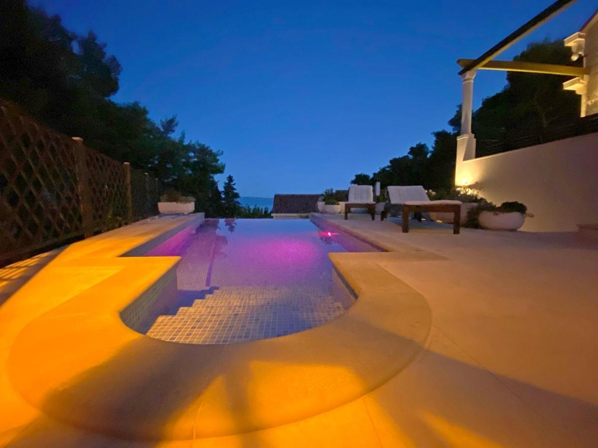Holiday Home Nevista ซูมาร์ติน ภายนอก รูปภาพ