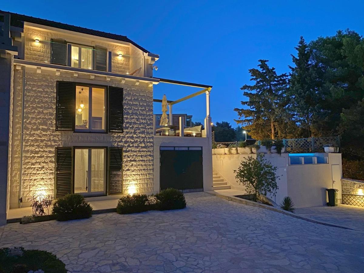Holiday Home Nevista ซูมาร์ติน ภายนอก รูปภาพ
